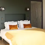 Retine * Ajaccio (Corsica)